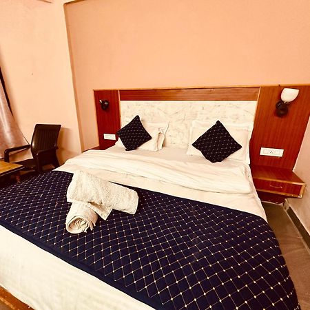 Hotel D Kanchan Manali 외부 사진