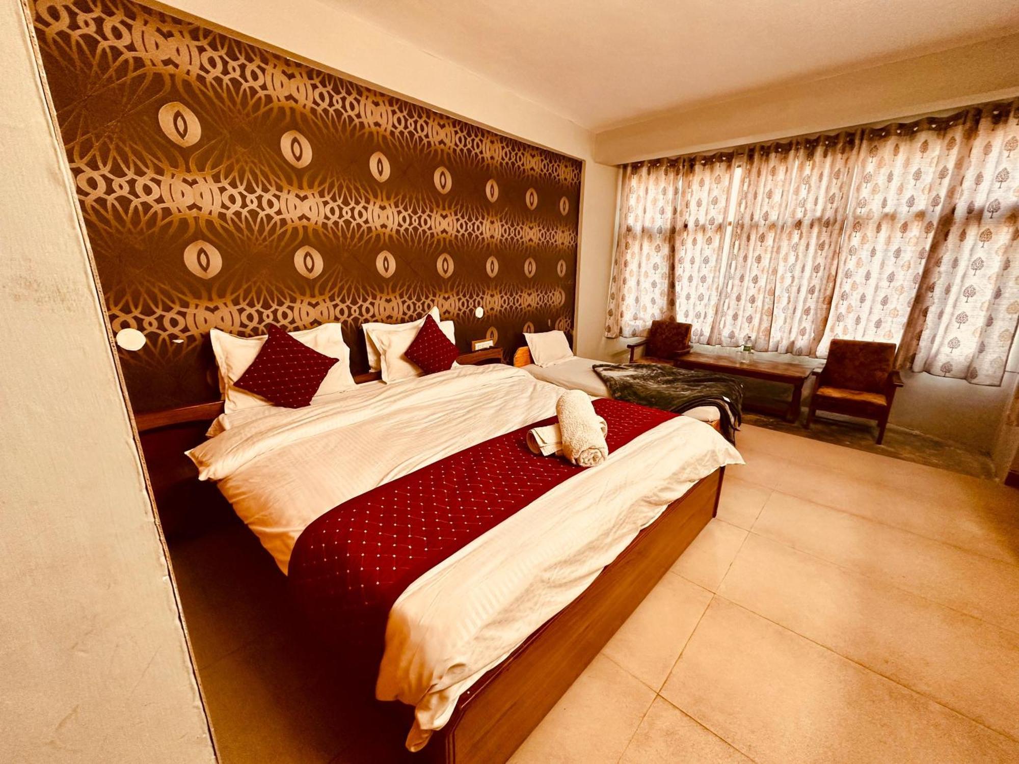 Hotel D Kanchan Manali 외부 사진